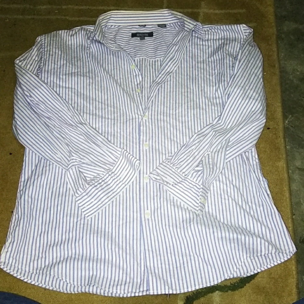 Kenneth Cole button up size L